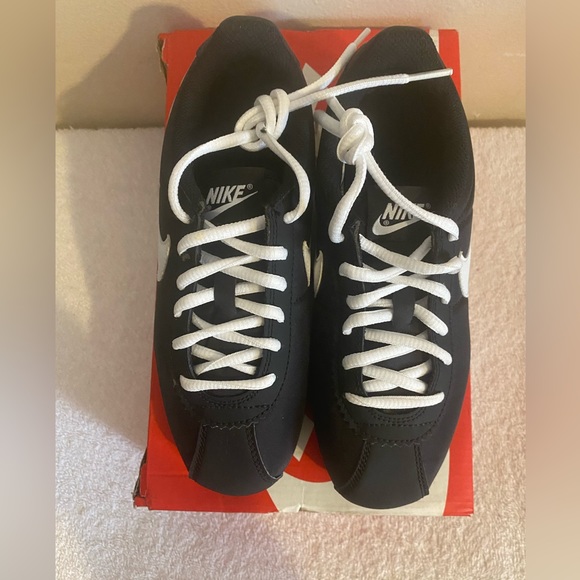Nike Other - Nike Cortez
